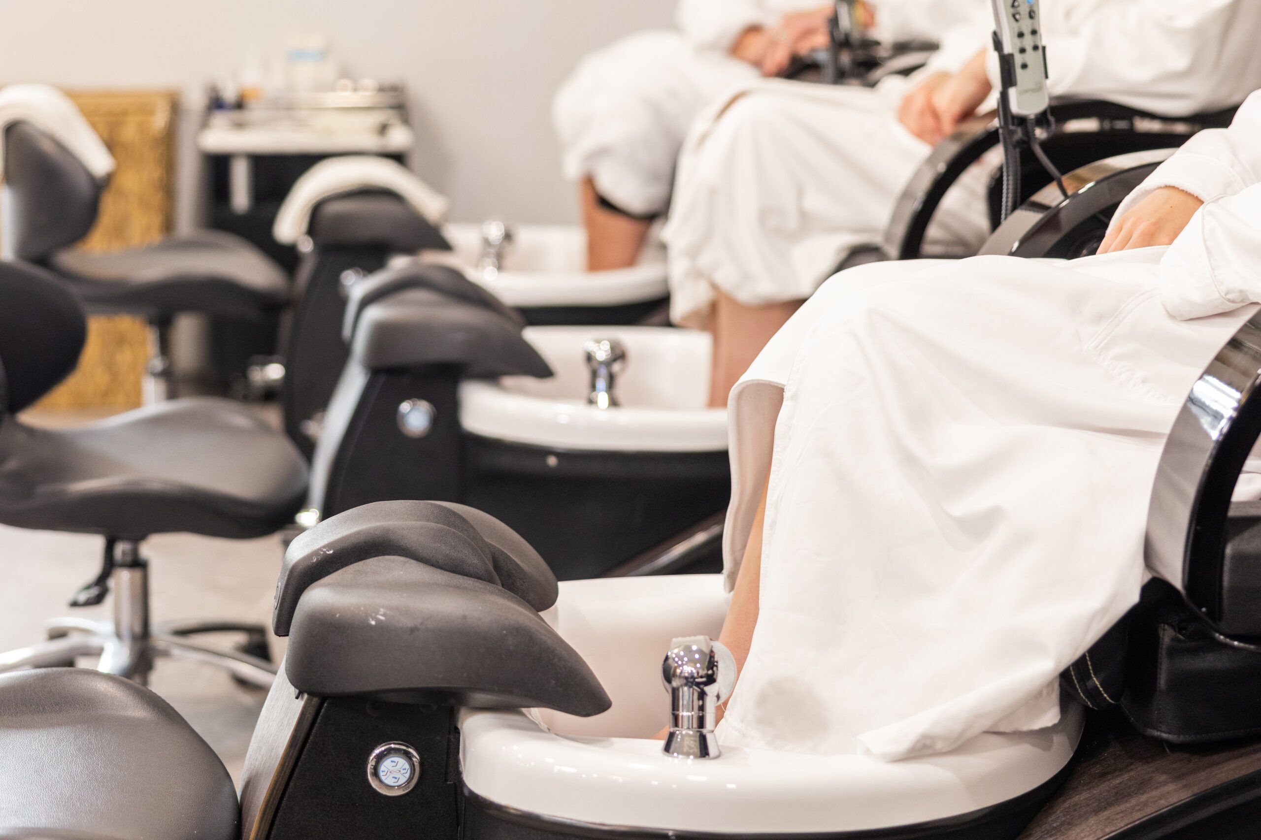 Misapon　　AVEDA Services - LeMonds Aveda Salon Spa - Litchfield Park and